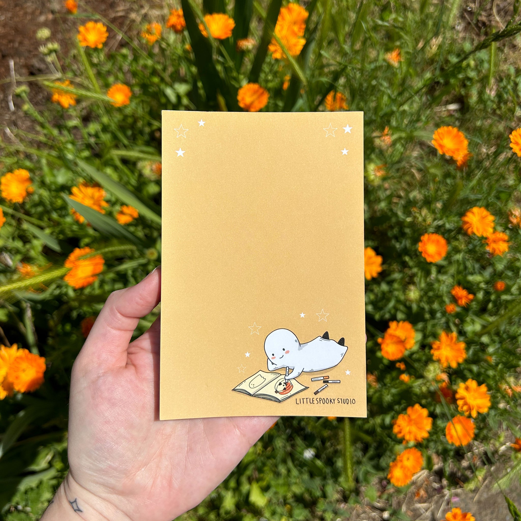 Coloring Ghost Notepad
