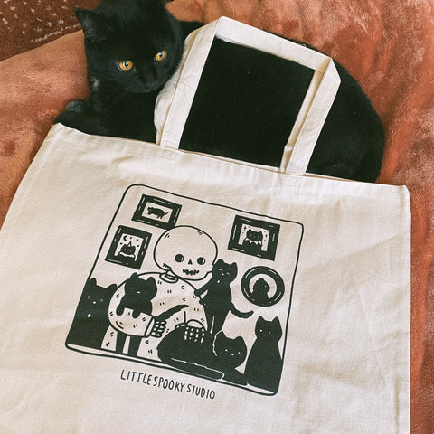 Nine Lives Jumbo Tote Bag